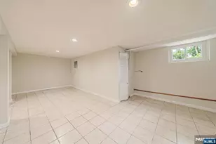 933 Maple Ave, Ridgefield, NJ 07657 - Photo 31