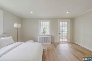 933 Maple Ave, Ridgefield, NJ 07657 - Photo 23