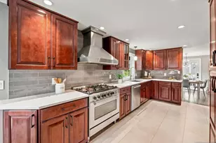 47 W Saddle River Rd, Waldwick, NJ 07463 - Photo 9
