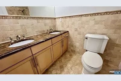 212 7th A #A, Palisades Park, NJ 07650 - Photo 23