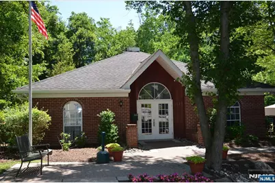 1337 Lavender Court 1337 #1337, Mahwah, NJ 07430 - Photo 9
