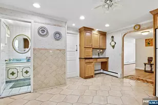 18 Patterson St, Harrison, NJ 07029 - Photo 21