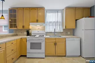 92 Windsor Street 1, Kearny, NJ 07032 - Photo 5