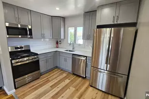 22 Kennedy Ct 2, Lyndhurst Township, NJ 07071 - Photo 7