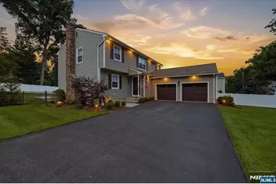 6 Giegel Court, Wyckoff Township, NJ 07481 - Photo 3