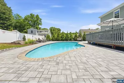 6 Giegel Court, Wyckoff Township, NJ 07481 - Photo 37