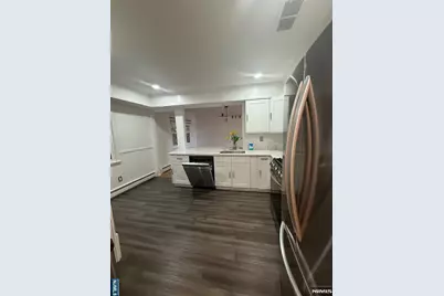 31 Hooks Lane 7 #7, Edgewater, NJ 07020 - Photo 5