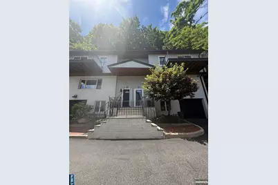 31 Hooks Lane 7 #7, Edgewater, NJ 07020 - Photo 1