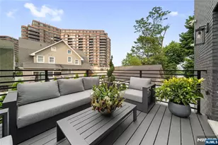 25 Knox Ave, Cliffside Park, NJ 07010 - Photo 13