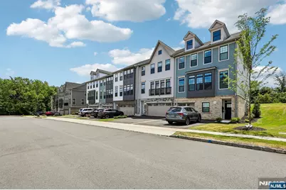 16 Goldfinch Drive, Upper Saddle River, NJ 07458 - Photo 1