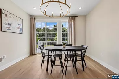 16 Goldfinch Drive, Upper Saddle River, NJ 07458 - Photo 9