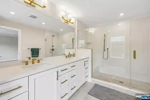 16 Goldfinch Dr, Upper Saddle River, NJ 07458 - Photo 15