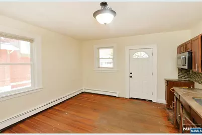 62 Broadway 1 #1, Hackensack, NJ 07601 - Photo 13