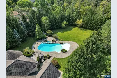 23 Hunter Ridge, Woodcliff Lake, NJ 07677 - Photo 45