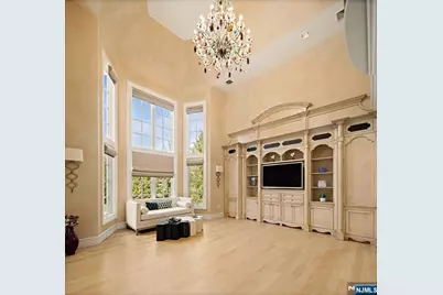 23 Hunter Ridge, Woodcliff Lake, NJ 07677 - Photo 11
