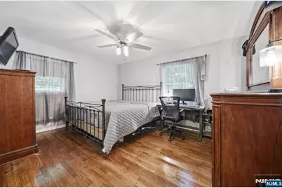 49 Skytop Drive, Mahwah, NJ 07430 - Photo 15