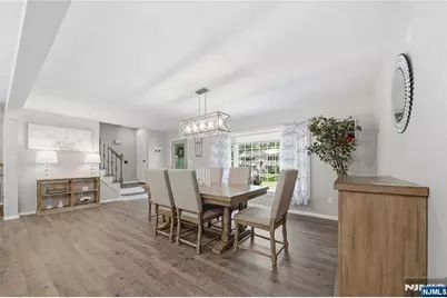49 Skytop Drive, Mahwah, NJ 07430 - Photo 3