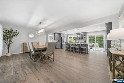 49 Skytop Drive, Mahwah, NJ 07430 - Photo 5