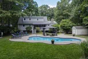 49 Skytop Dr, Mahwah, NJ 07430 - Photo 27