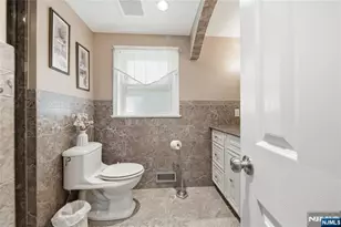 49 Skytop Dr, Mahwah, NJ 07430 - Photo 25