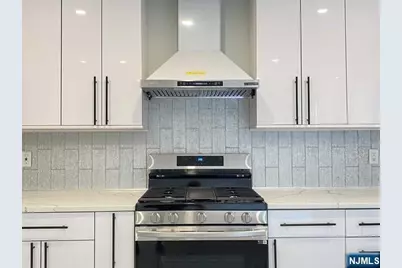 433 8th Street A #A, Palisades Park, NJ 07650 - Photo 7