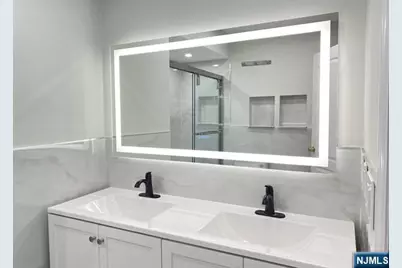 433 8th Street A #A, Palisades Park, NJ 07650 - Photo 13