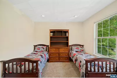 2262 Nash Court, Mahwah, NJ 07430 - Photo 19