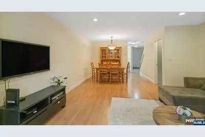 2262 Nash Court, Mahwah, NJ 07430 - Photo 11