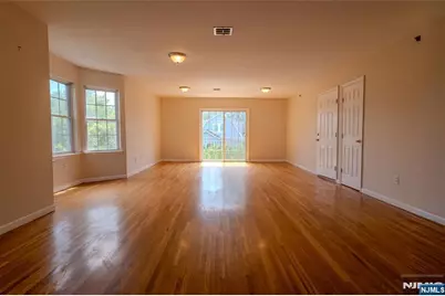 30 Triton Terrace 3 #3, Newark, NJ 07104 - Photo 5