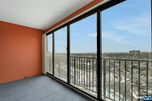 6 Horizon Rd, Fort Lee, NJ 07024 - Photo 13