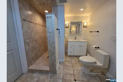 433 Thompson Street, Hackensack, NJ 07601 - Photo 9