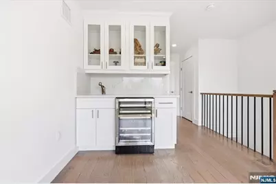 30 Lafayette Avenue, Cliffside Park, NJ 07010 - Photo 33