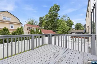 30 Lafayette Avenue, Cliffside Park, NJ 07010 - Photo 15
