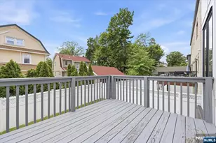 30 Lafayette Ave, Cliffside Park, NJ 07010 - Photo 15