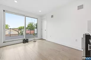 30 Lafayette Ave, Cliffside Park, NJ 07010 - Photo 35