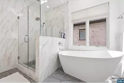 30 Lafayette Avenue, Cliffside Park, NJ 07010 - Photo 31