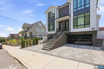 30 Lafayette Avenue, Cliffside Park, NJ 07010 - Photo 3