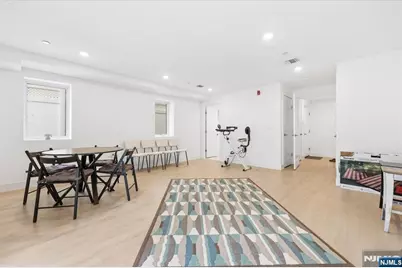 30 Lafayette Avenue, Cliffside Park, NJ 07010 - Photo 17