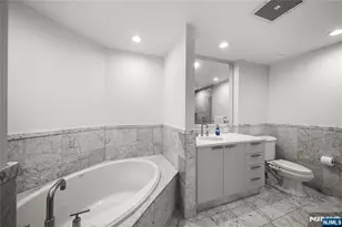 8100 River Road 908, North Bergen, NJ 07047 - Photo 15