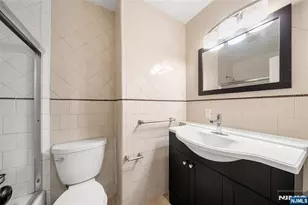 89A Forsythia, Paramus, NJ 07652 - Photo 15
