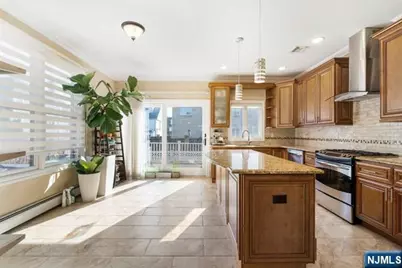 1156 15th Street, Fort Lee, NJ 07024 - Photo 5