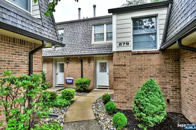 279 Collignon Way 5 #5, River Vale Township, NJ 07675 - Photo 3