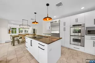 11 Hemlock Ln, Kinnelon, NJ 07405 - Photo 17