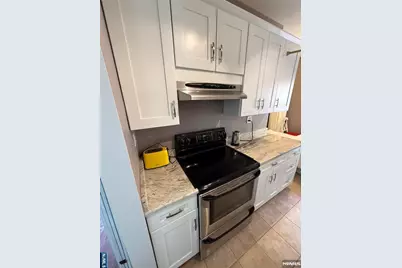 50 Pine 214 #214, Montclair, NJ 07042 - Photo 13