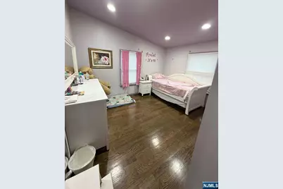 18 Sunrise Terrace, Bergenfield, NJ 07621 - Photo 19