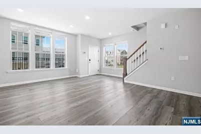 2 Arnold Drive 5301 #5301, Wood Ridge, NJ 07075 - Photo 11