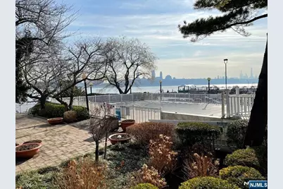 1055 River Road 1004 #1004, Edgewater, NJ 07020 - Photo 21