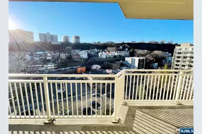1055 River Road 1004 #1004, Edgewater, NJ 07020 - Photo 15