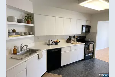1055 River Road 1004 #1004, Edgewater, NJ 07020 - Photo 9