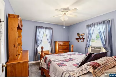 332 Riverside, Lyndhurst Township, NJ 07071 - Photo 21